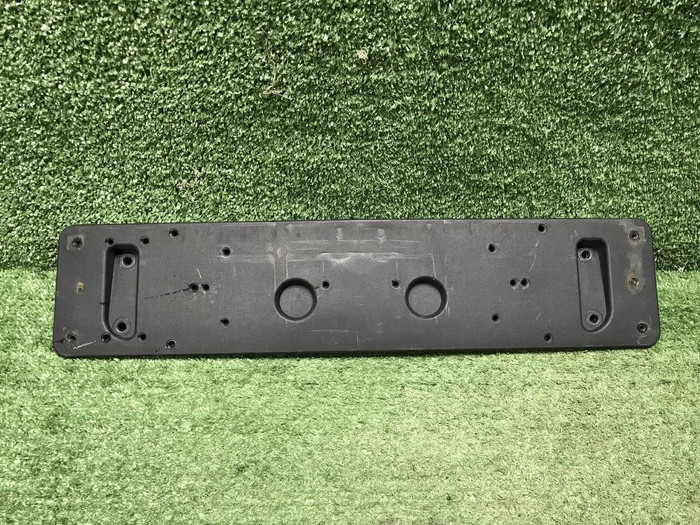 Площадка номера Mercedes GLE C292 (2015-2019) AMG