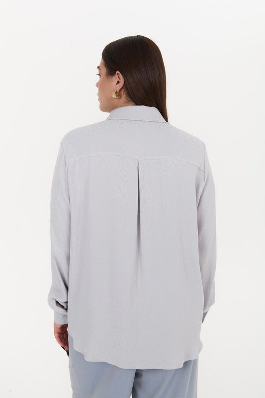 Блузка из вискозы, жаккард питон, серый