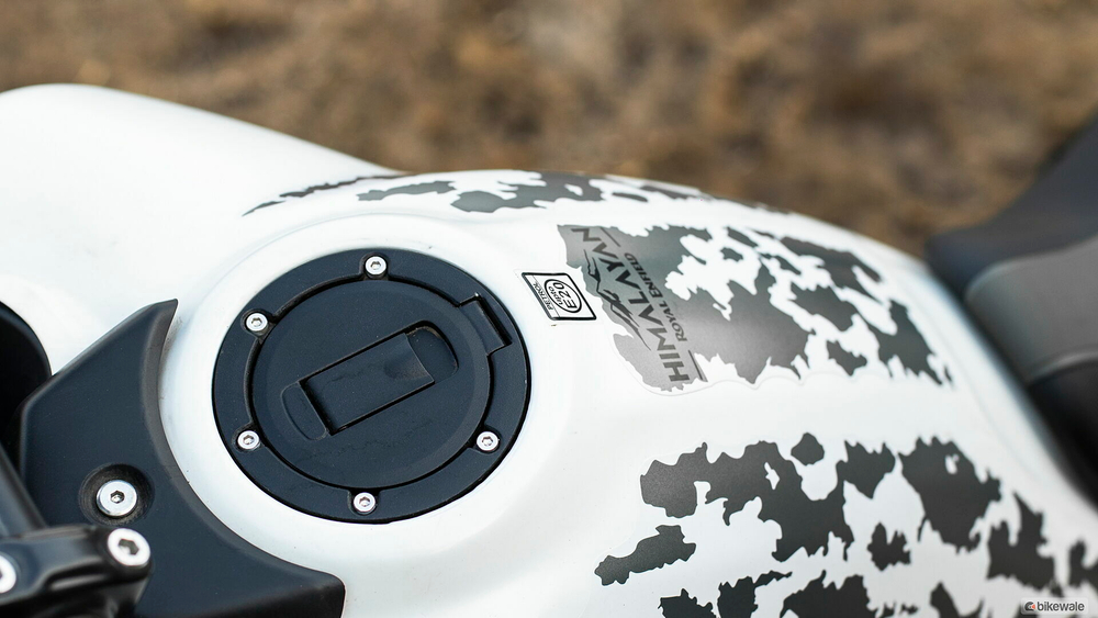 Royal Enfield Himalayan 450 Kamet White (Premium / бескамерные шины)