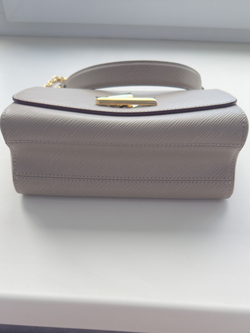 Сумка Louis Vuitton Twist MM