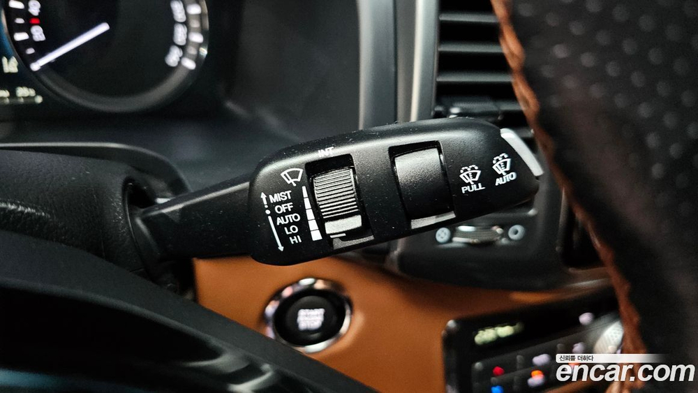KG Mobility (Ssangyong) Rexton Sports KHAN Дизель 2.2 4WD (04.2020)