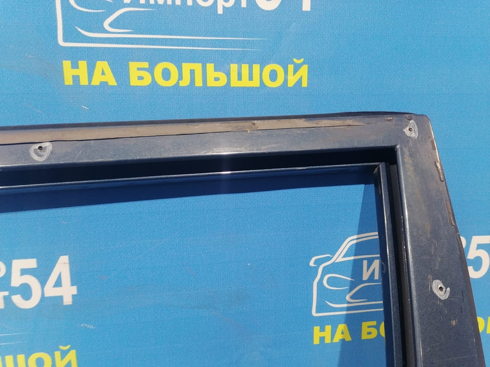 Дверь передняя левая MITSUBISHI PAJERO 1994