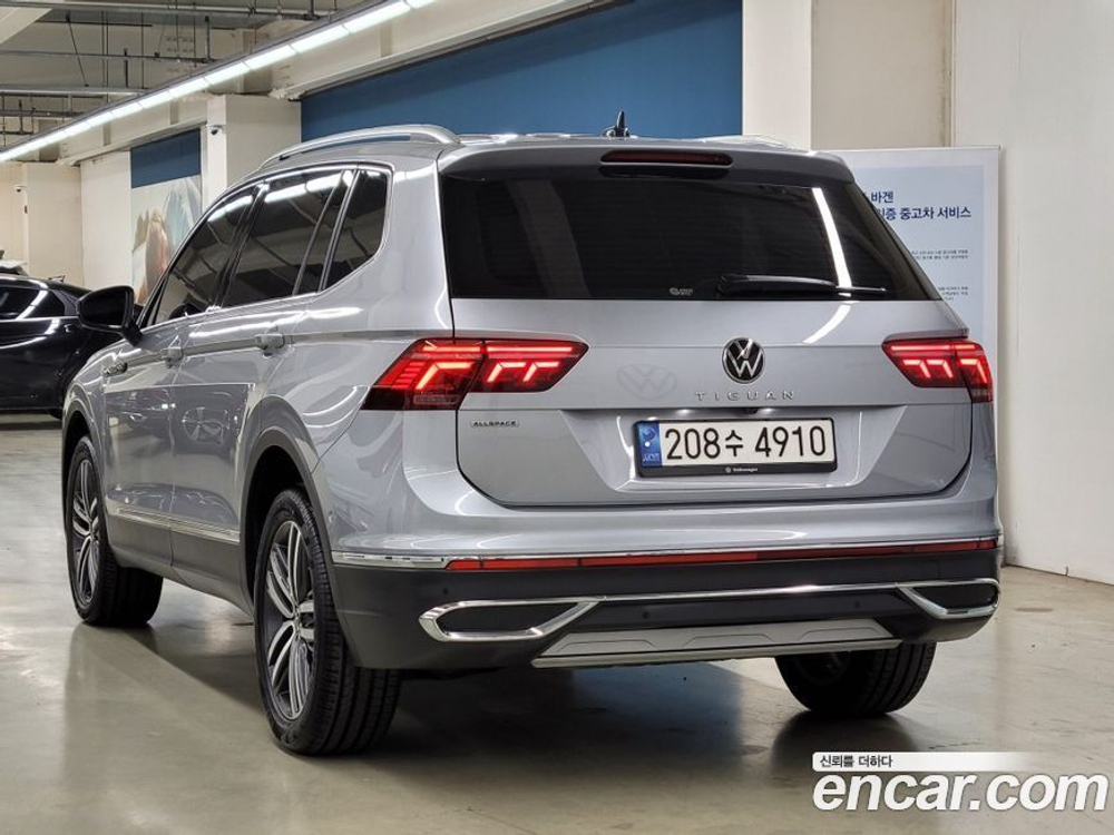 Volkswagen Tiguan Allspace 2.0 TSI Prestige (09.2022)