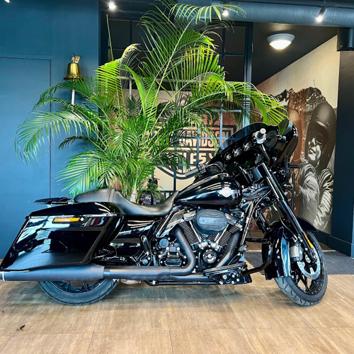 Harley-Davidson Street Glide 114 2022м.г