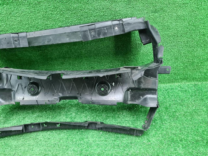 Воздуховод радиатора BMW 3er G20 (2018-2022)