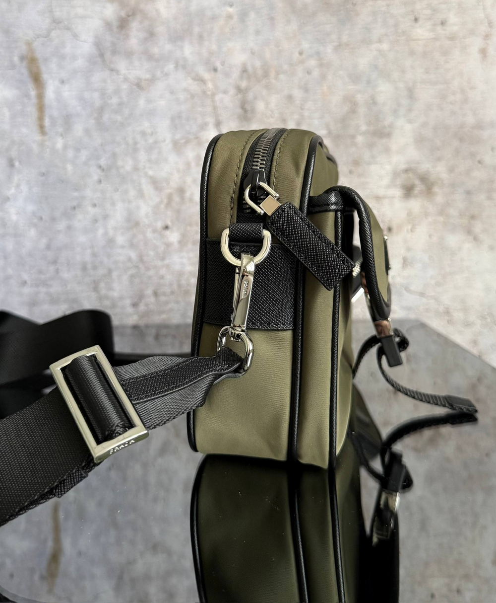 Сумка через плечо Prada