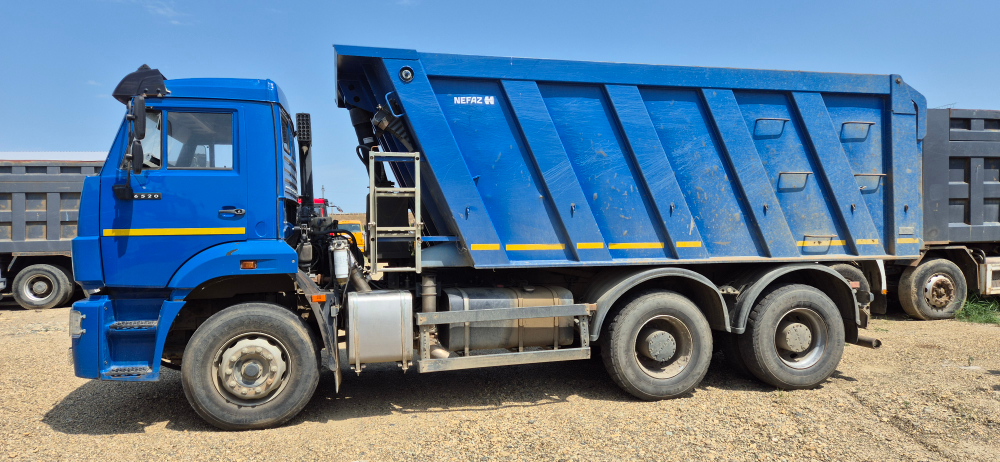КамАЗ 6520 6x4 Самосвал 6520-53 (Дизельный, 11,8 л, 400 л.с., МТ)
