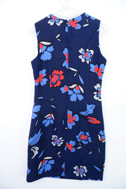 Платье Reserved с яркими цветами, маркировка 34, визуально на 40 размер