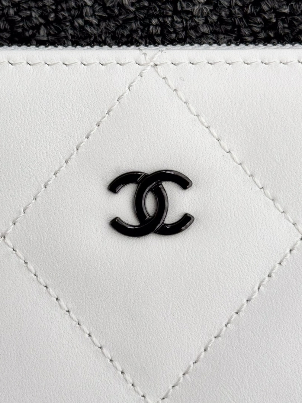Chanel Shopping Bag 39 cm