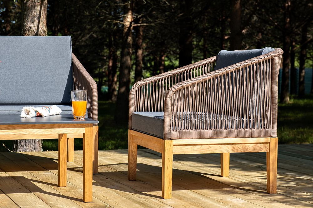 "Канны" лаунж-зона 4-местная из роупа со столиком "Канны" (серый гранит), основание дуб, роуп коричневый