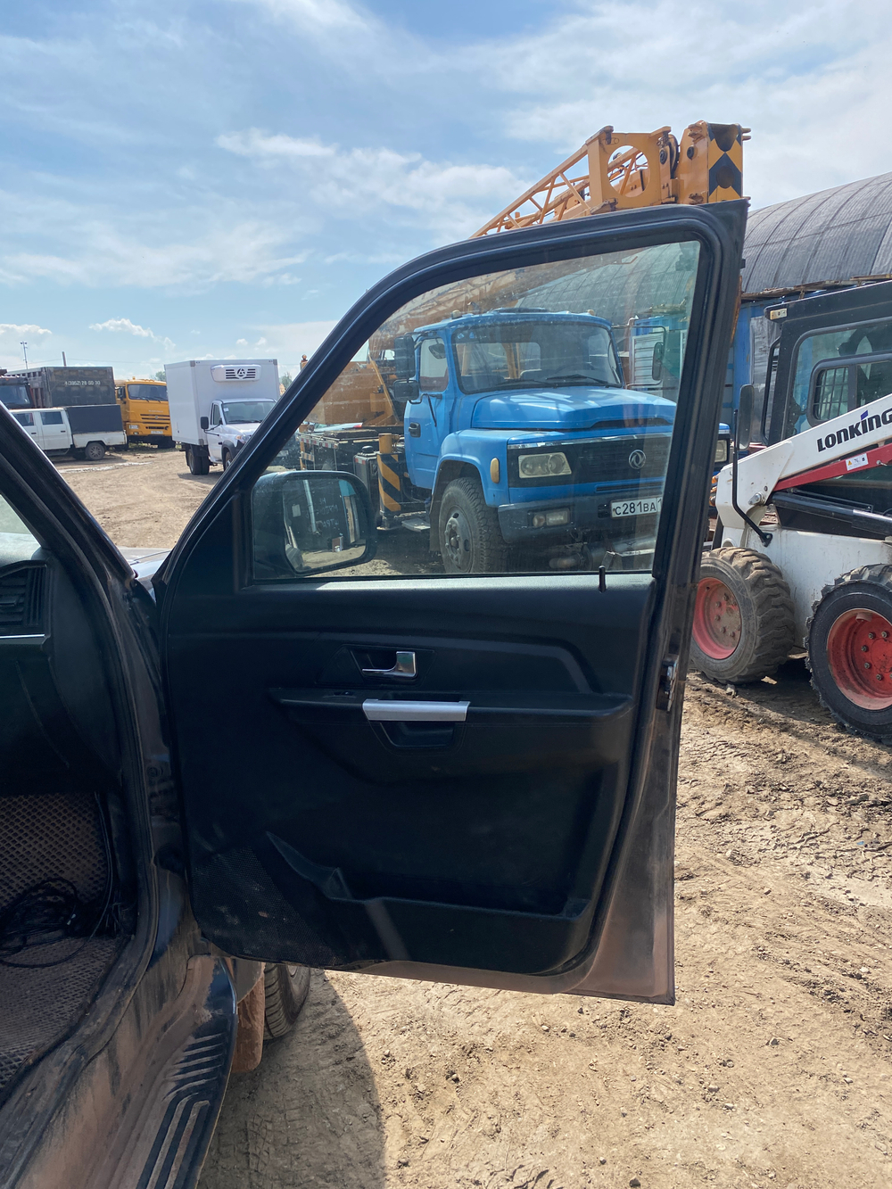 UAZ PATRIOT PICKUP Base Limited 2.7 5MT