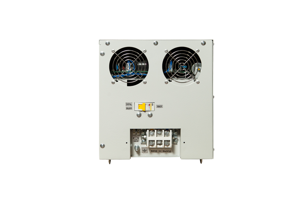 Трехфазный комплект 22 кВА из стабилизаторов PS7500W-30