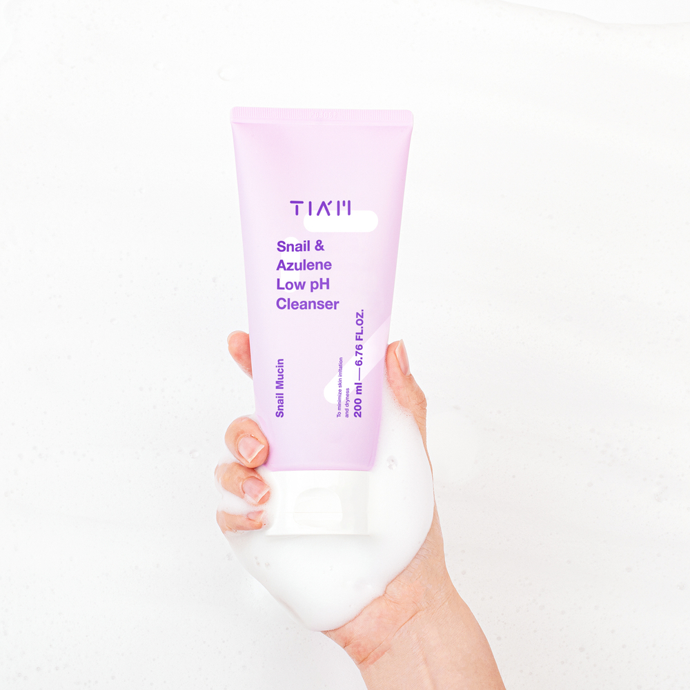 Гель для умывания с муцином улитки и азуленом TIAM Snail & Azulene Low pH Cleanser, 200 мл