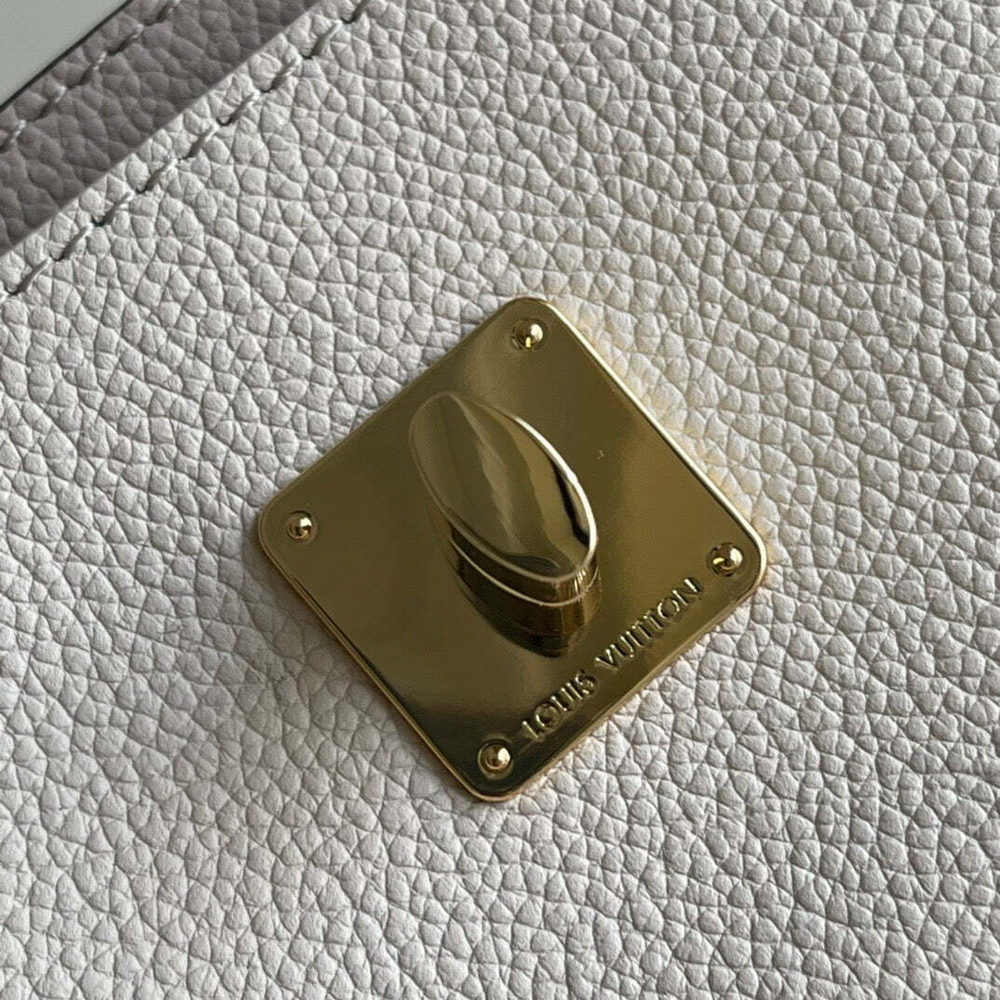 Louis Vuitton Lockme Chain PM