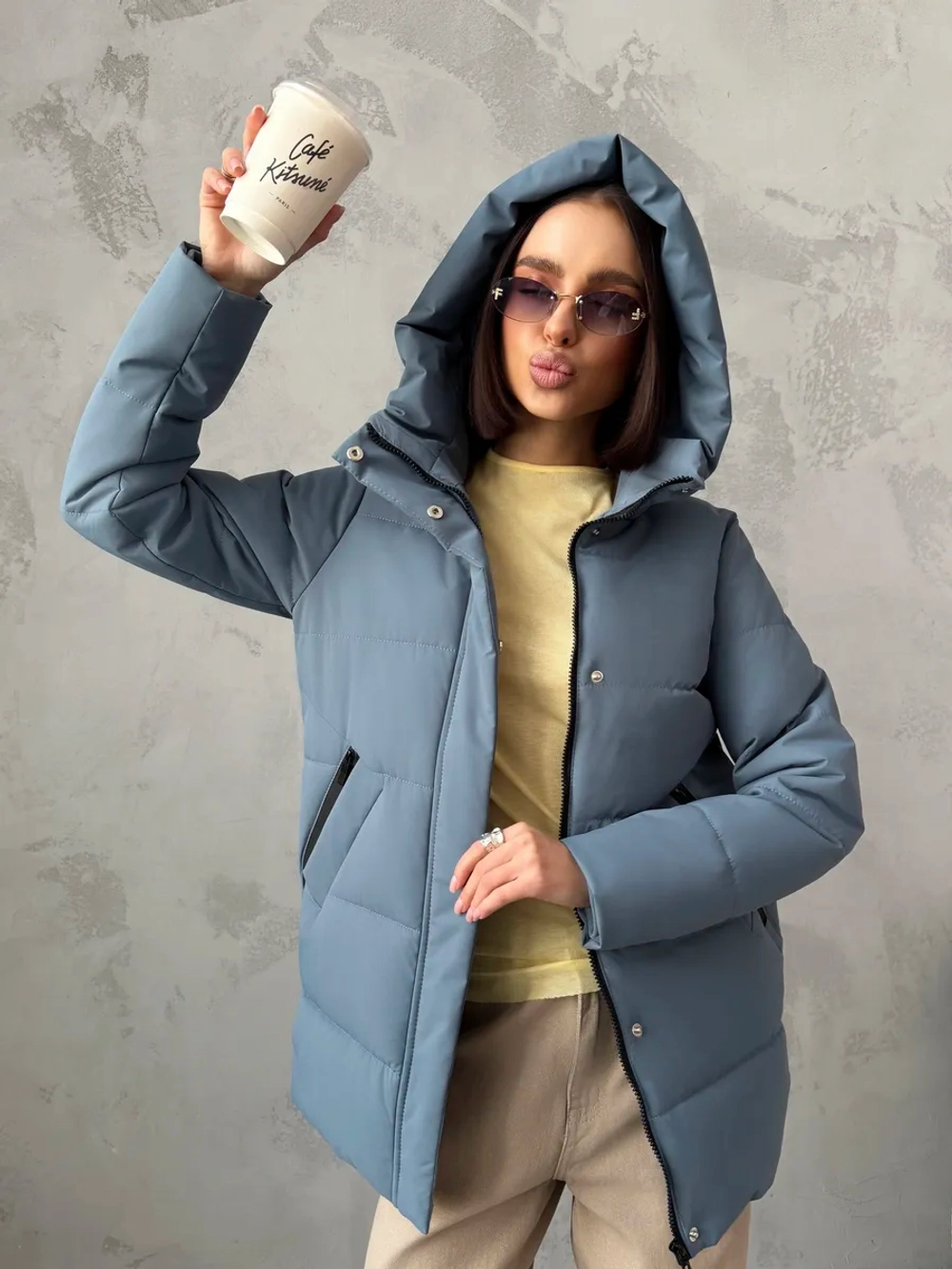 Куртка демисезонная удлиненная с капюшоном