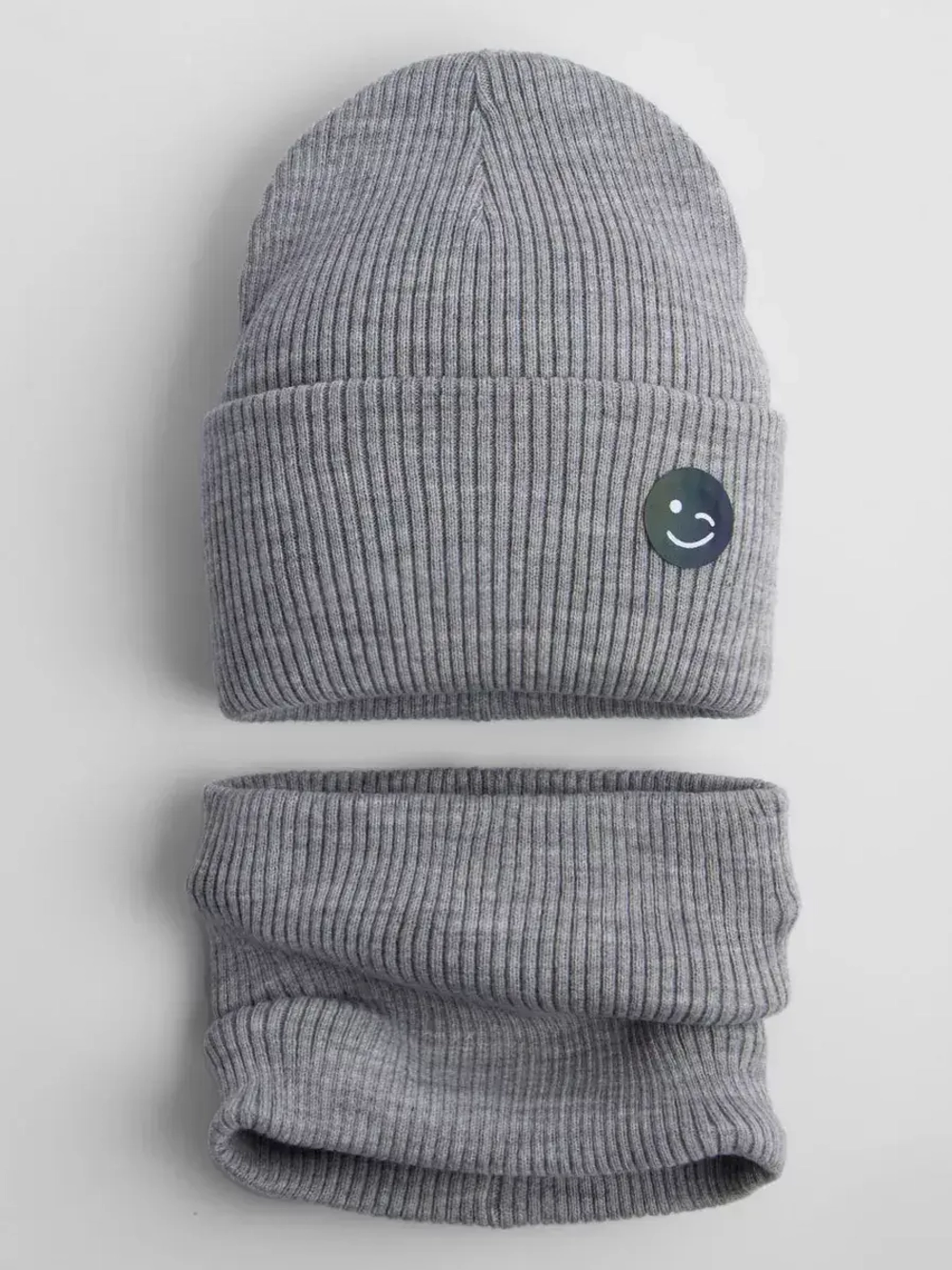 Шапка и снуд для мальчика на осень