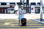 Чемокат Micro Luggage Junior LED морозный голубой с наклейками, лимитированная коллекция