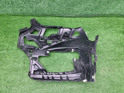 Кронштейн ПТФ правый BMW X1 F48 (2019-2022)