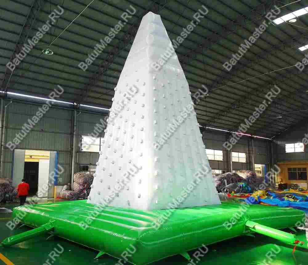 Элемент аквапарка "Снежная гора", 8*8*9 м