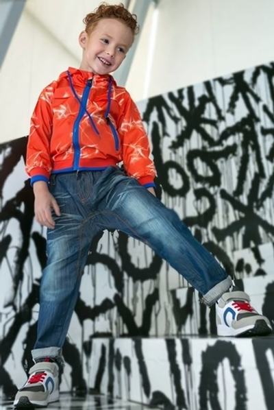 Ветровка для мальчиков MINAKU "Молния" 3890961 р-р 104-110 оранжевый