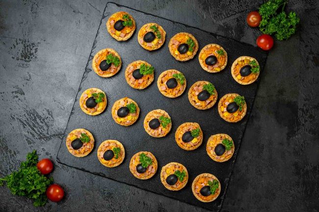 Тарталетка с ветчиной и морковью по-корейски, 20 шт.