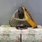 Женская маленькая сумка через плечо Gucci Attache бежевый