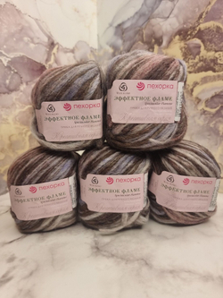 Эффектное фламе, пряжа Пехорка 38% шерсть, 38% ПАН, 24% Полиамид 5х50г/125м 1220м