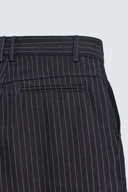 ZARA ШОРТЫ С ЗАЩИПАМИ И ПОЛОСКОЙ В СТИЛЕ «МЕЛОВАЯ ПОЛОСКА», СИНИЙ