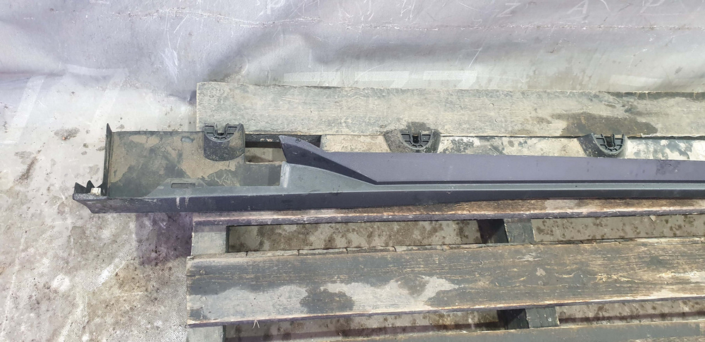 Накладка порога левого Mercedes GLC (X253) 15-нв Б/У Оригинал A2536980800