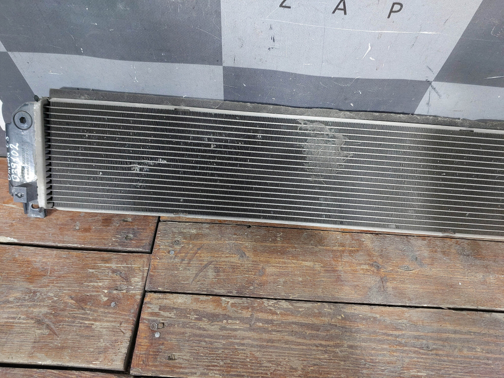 Интеркулер Omoda C5 22-нв Б/У Оригинал 302000632AA