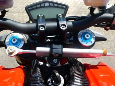 DUCABIKE Хомут для рулевого демпфера Ohlins COS02