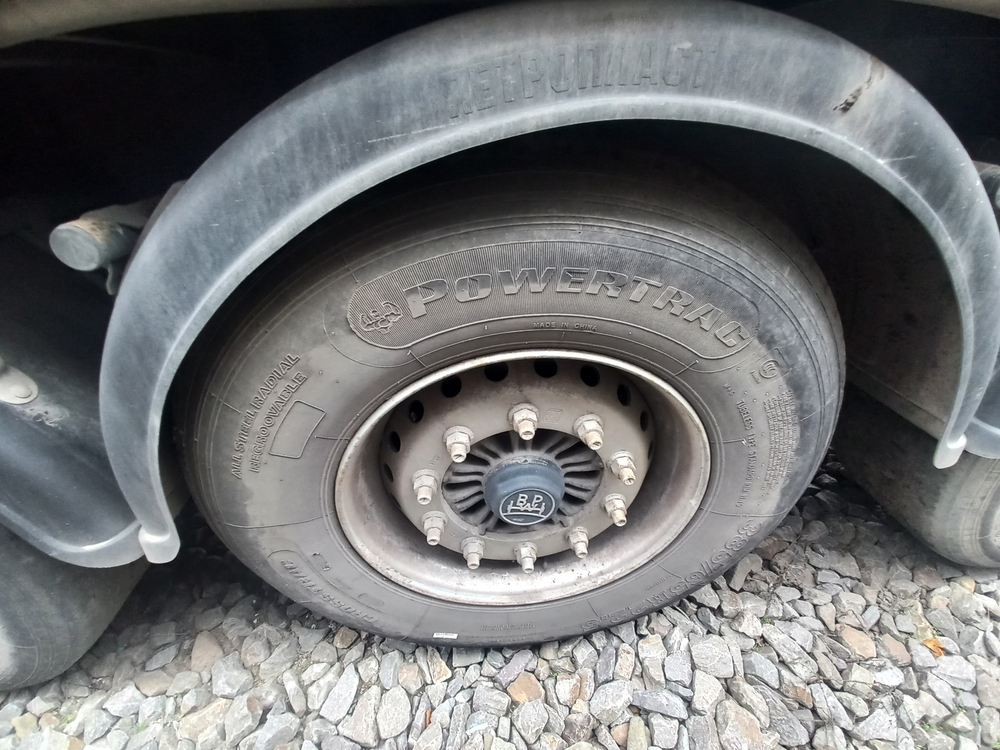 КРОПКУЗОВ 85057* Полуприцеп бортовой 85057B