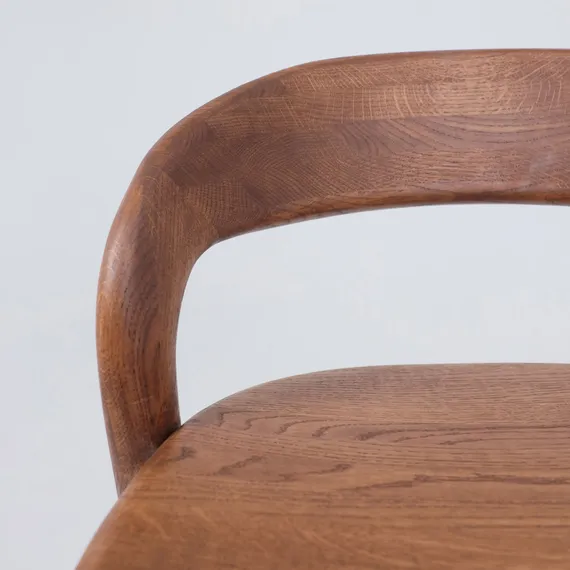 Барный стул Ofer из массива дуба темный