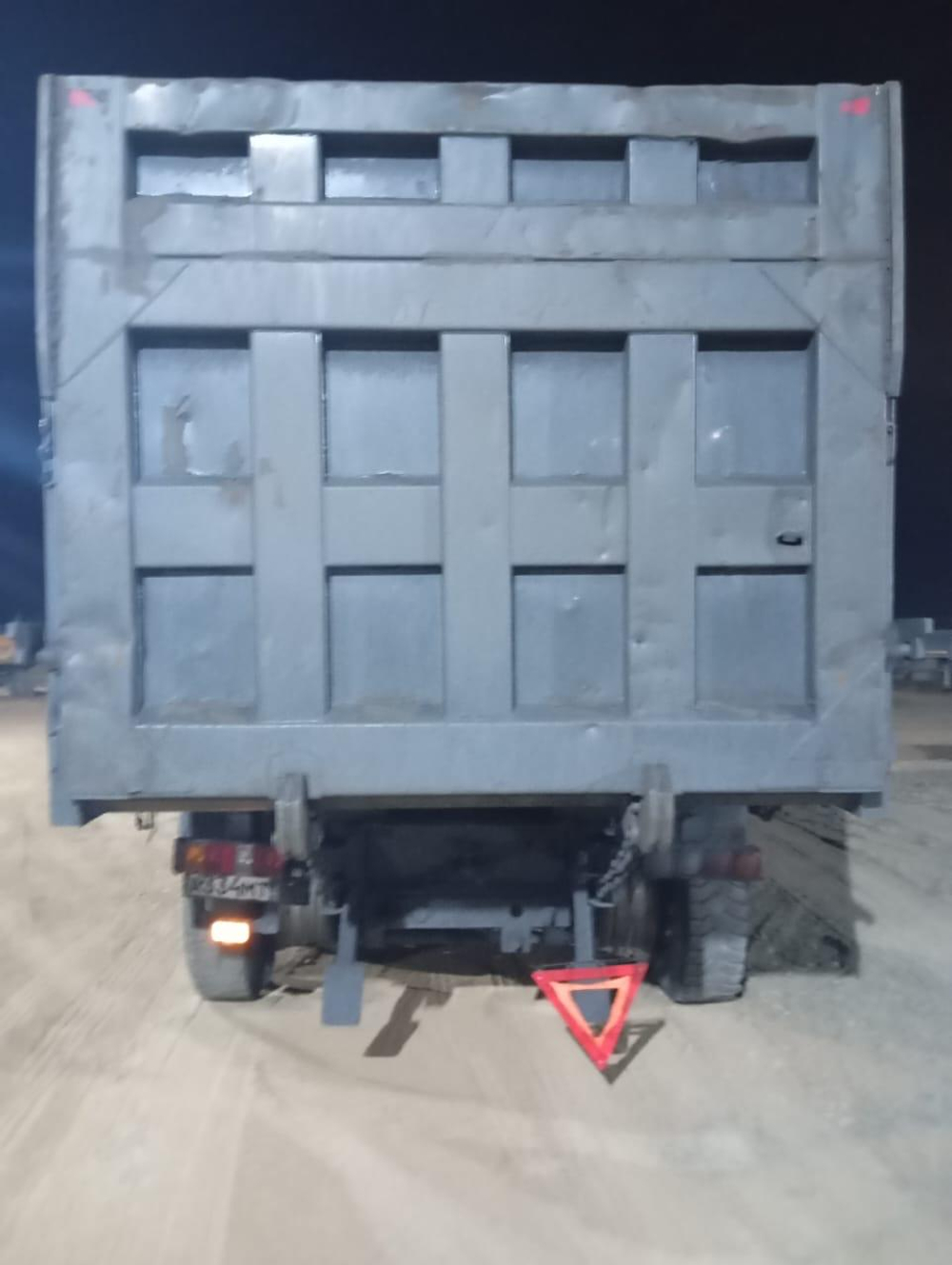 Shacman (Shaanxi) SX* 8x4 Самосвал SX331863366 (Дизельный, 12,5 л, 544 л.с., МТ)