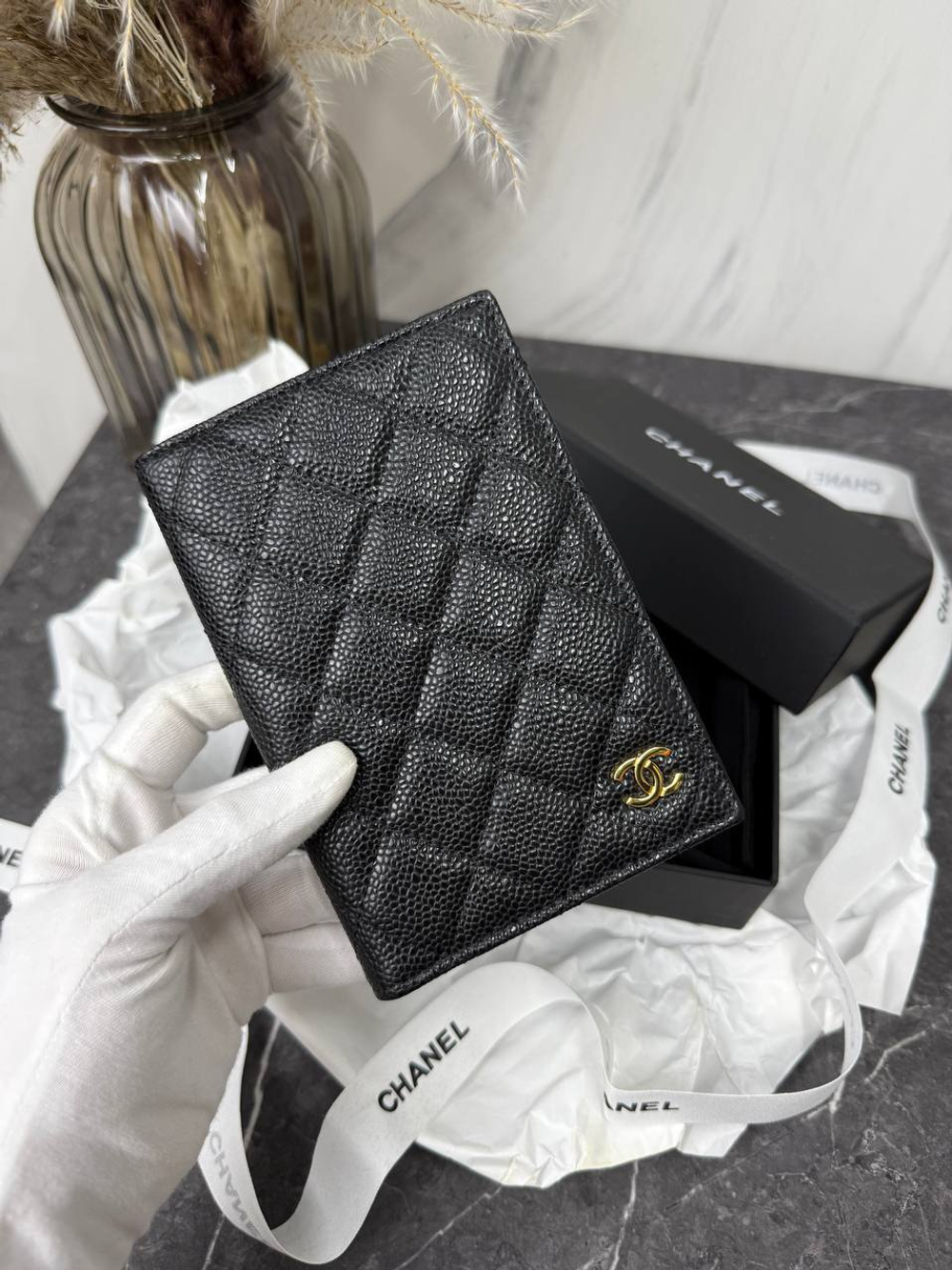 Обложка Chanel