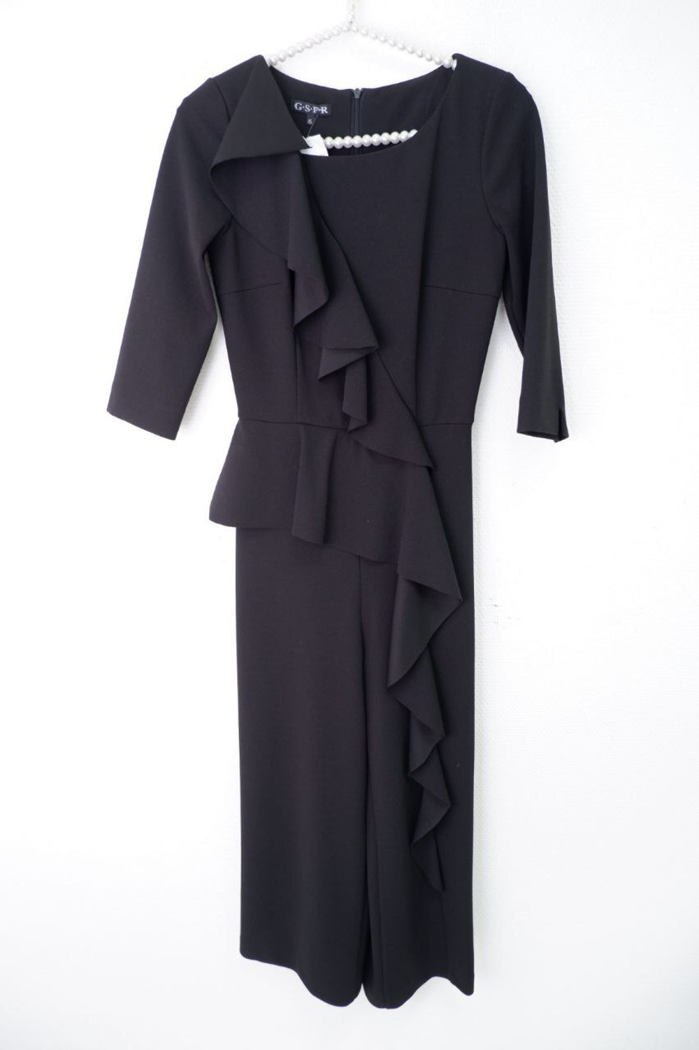 Комбинезон G.S.F.R красивый 42 размер