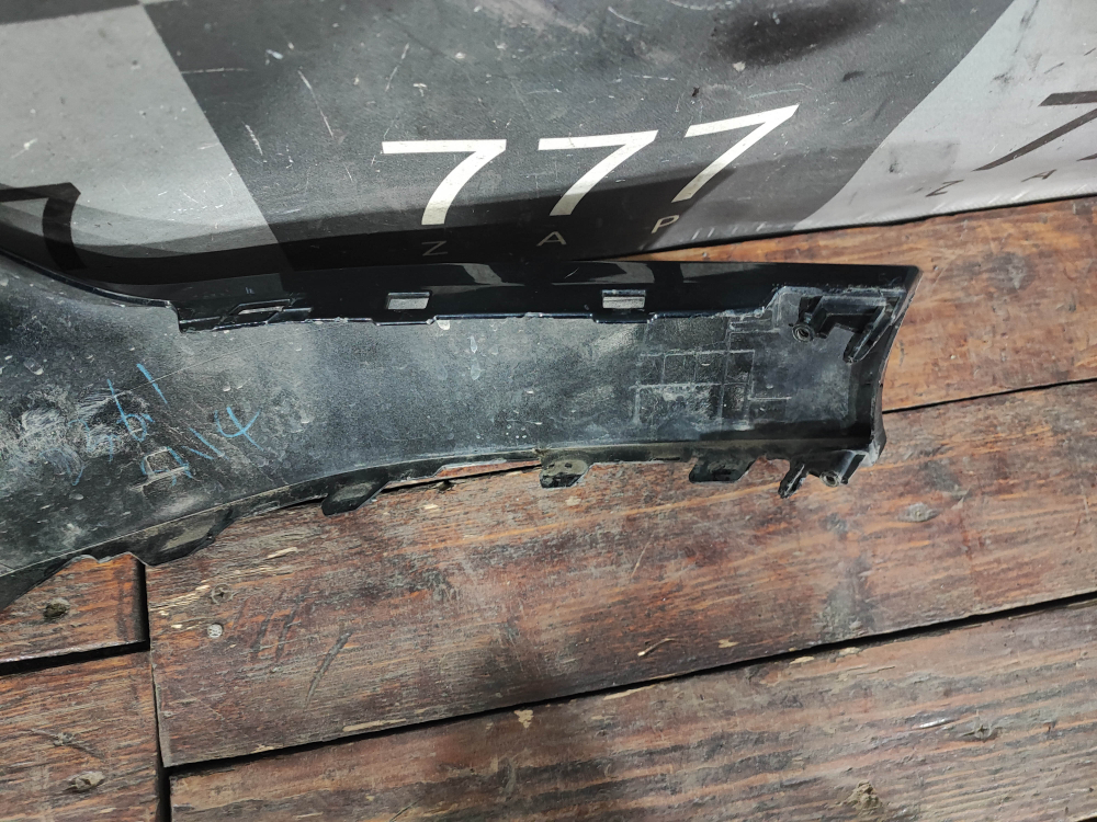 Накладка переднего бампера левая Tank 500 21-нв Б/У Оригинал 2803105XKV3AA