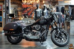 Мотоцикл Harley-Davidson Sport Glide Softail (Vivid Black)