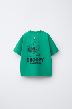 ZARA ФУТБОЛКА С ПРИНТОМ SNOOPY PEANUTS™, ЗЕЛЕНЫЙ