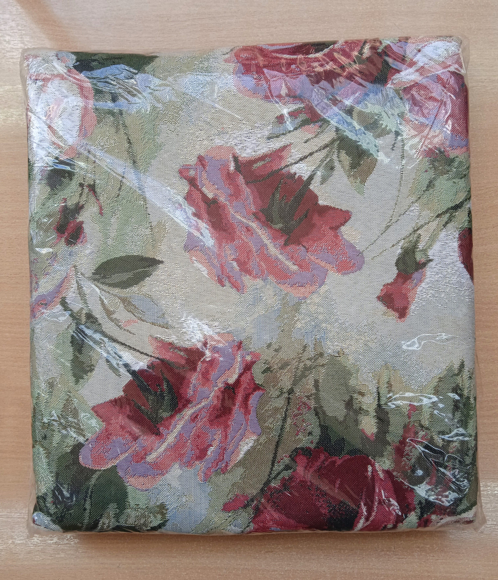 Покрывало гобеленовое Акварельные розы 2-спальный (180х200)