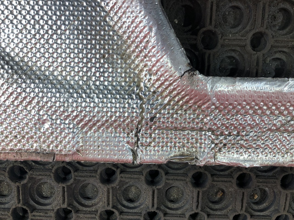 Шумоизоляция двигателя