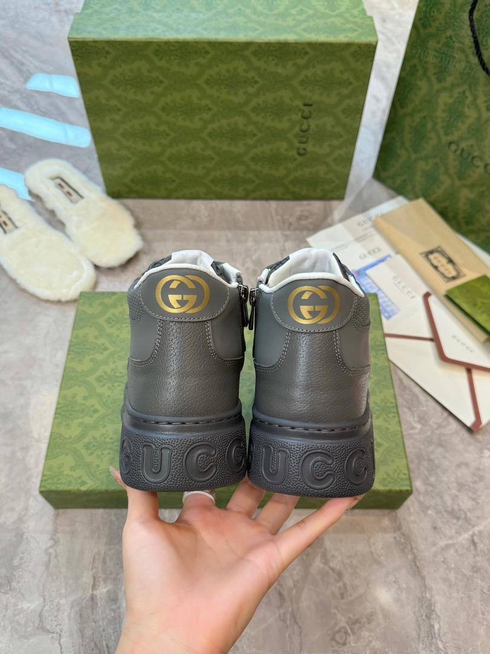 Кроссовки Gucci
