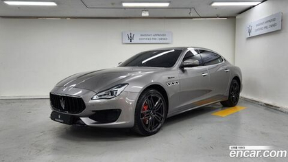 Maserati Quattroporte Q4 모데나 (03.2022)
