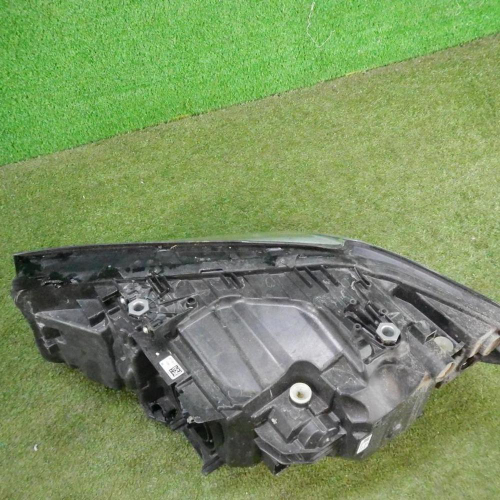 Фара правая BMW 5er G30 (2017-2020) LED
