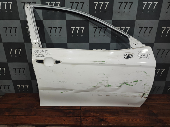 Дверь передняя правая Toyota Camry (XV70) 17-22 Б/У Оригинал 6700133240