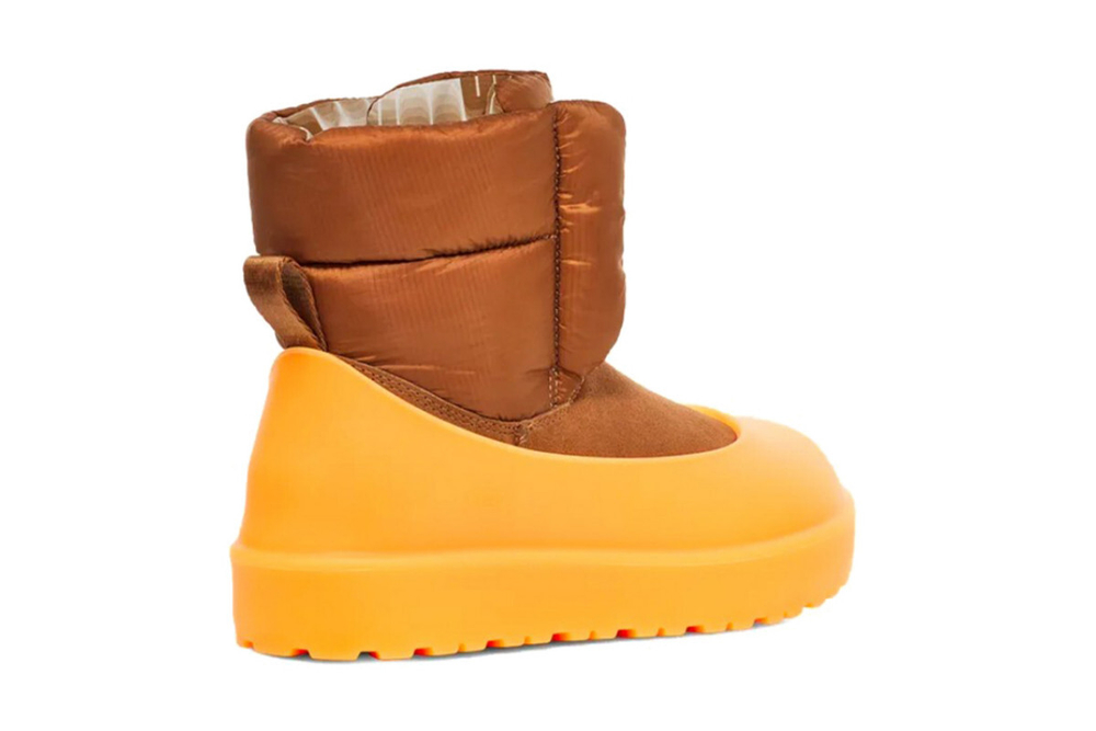 UGG Classic Maxi Toggle Chestnut