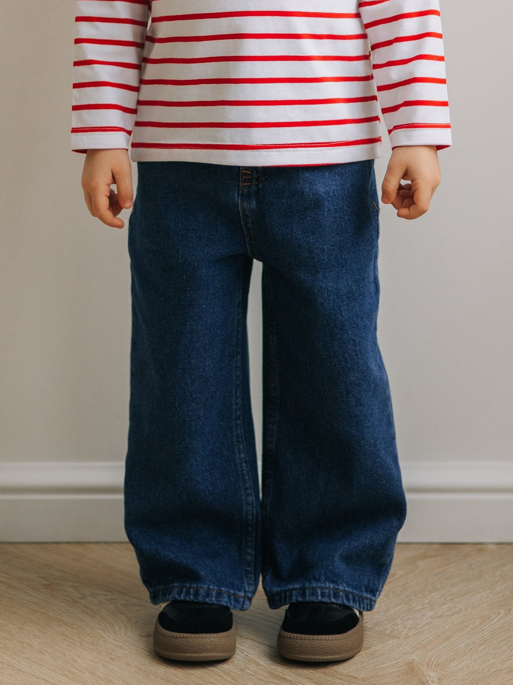 Джинсы широкие, Синий