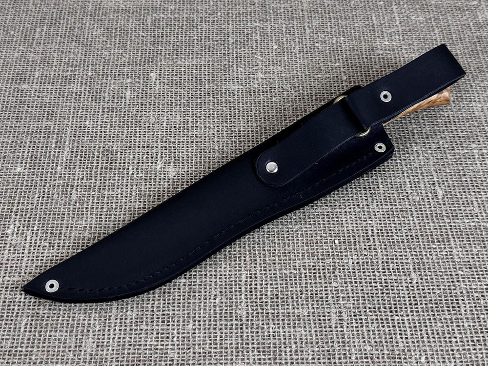 Oxoтничий нож "Атаман", сталь 95Х18, рукоять карельская берёза