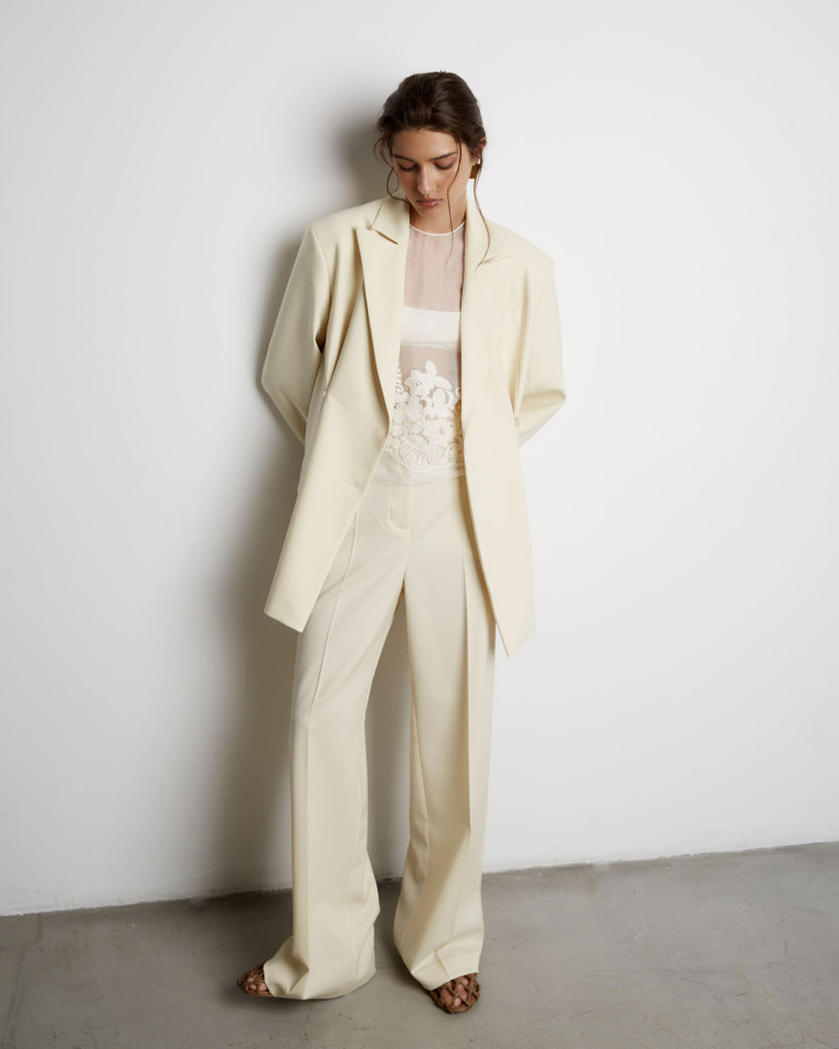 Брюки из шерсти молочный