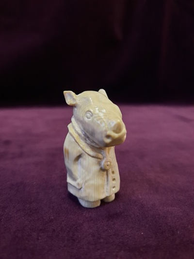 Миниатюра "Доктор носорог", бивень мамонта